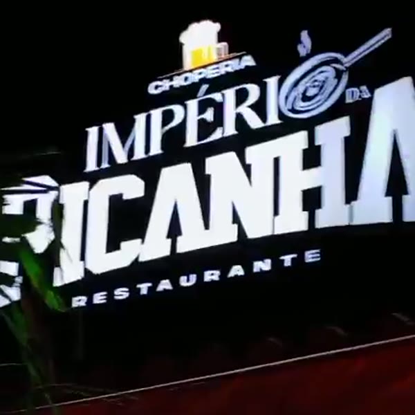 Letreiro iluminado da choperia